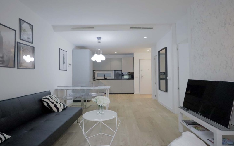 Calle del Marquez de Santa Ana, floor 2, Malasana-Universidad, 1 Bedroom Bedrooms, ,1 BathroomBathrooms,Apartment,Medium Term Let,del Marquez de Santa Ana,2,332