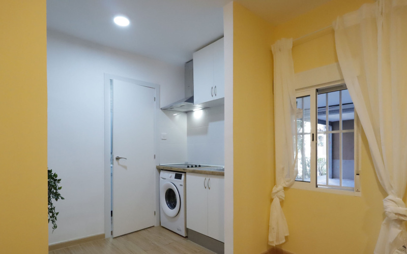 Calle Calle Carracedo, floor, Carabanchel, 1 Bedroom Bedrooms, 0 ,1 BathroomBathrooms,Studio,Medium Term Let,Calle Carracedo,333