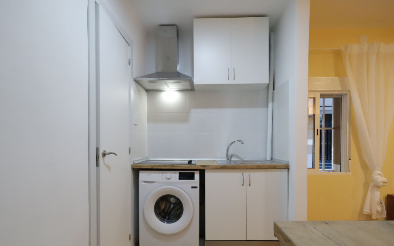 Calle Calle Carracedo, floor, Carabanchel, 1 Bedroom Bedrooms, 0 ,1 BathroomBathrooms,Studio,Medium Term Let,Calle Carracedo,333