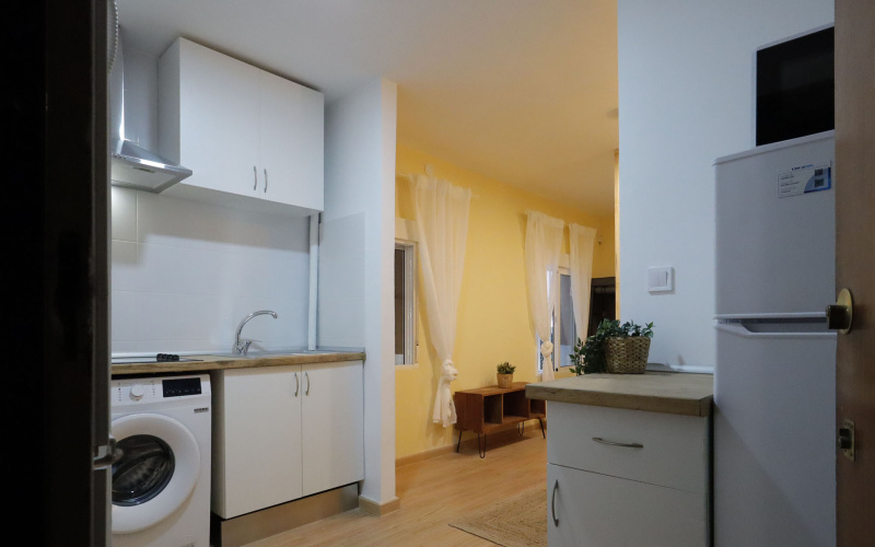 Calle Calle Carracedo, floor, Carabanchel, 1 Bedroom Bedrooms, 0 ,1 BathroomBathrooms,Studio,Medium Term Let,Calle Carracedo,333