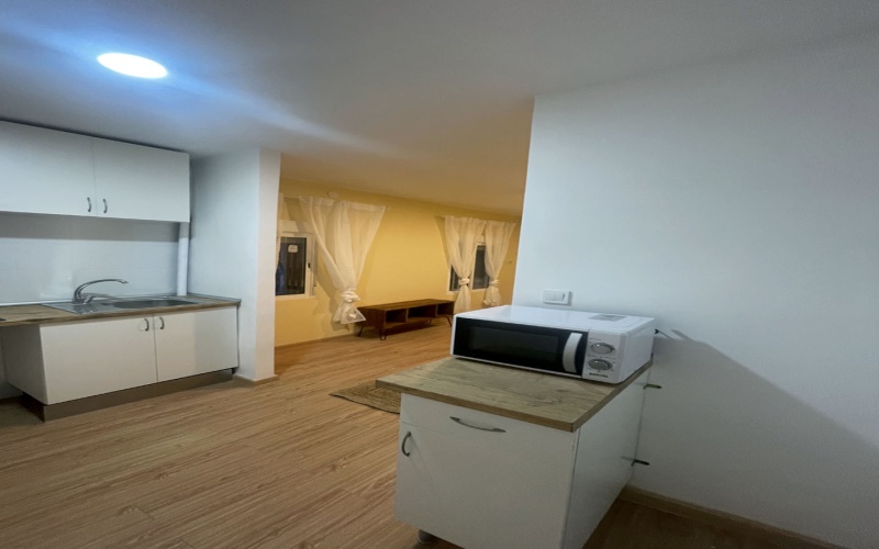 Calle Calle Carracedo, floor, Carabanchel, 1 Bedroom Bedrooms, ,1 BathroomBathrooms,Studio,Medium Term Let,Calle Carracedo,333