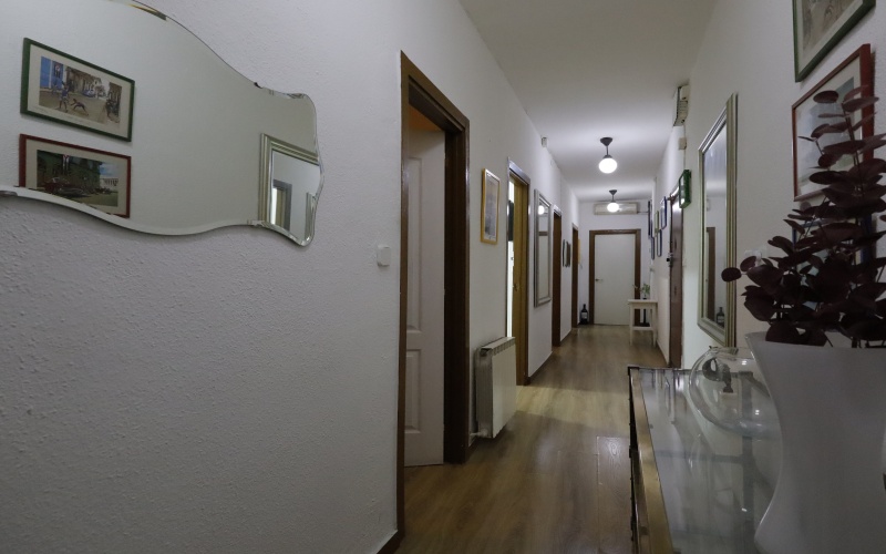 Calle Calle Escorial, floor 1, Malasana-Universidad, 5 Bedrooms Bedrooms, ,2 BathroomsBathrooms,Roomshared,Medium Term Let,Calle Escorial,1,340