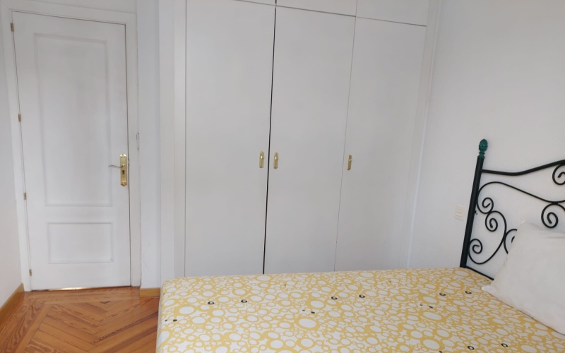 Paseo Paseo del General Martínez Campos, floor 4, Chamberi, 4 Bedrooms Bedrooms, ,1 BathroomBathrooms,Roomshared,Medium Term Let,Paseo del General Martínez Campos,4,360