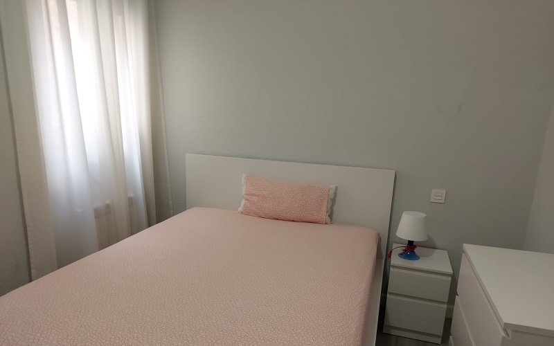 Calle Calle de Rafael Calvo, floor 5, Chamberi, 6 Bedrooms Bedrooms, ,1 BathroomBathrooms,Roomshared,Medium Term Let,Calle de Rafael Calvo,5,366