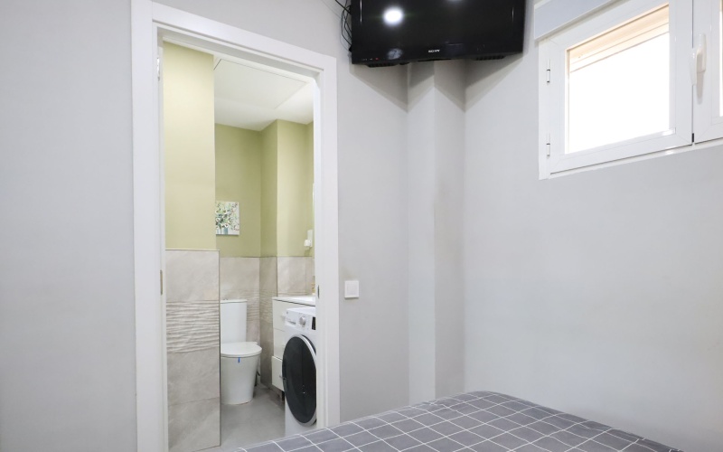 Calle Calle Guabairo, floor, Carabanchel, 1 Bedroom Bedrooms, ,1 BathroomBathrooms,Studio,Medium Term Let,Calle Guabairo,398