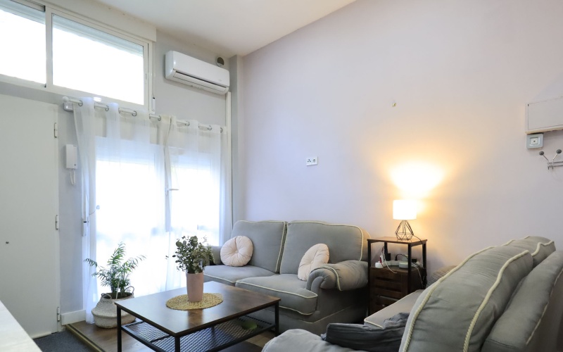 Calle Calle Guabairo, floor, Carabanchel, 1 Bedroom Bedrooms, ,1 BathroomBathrooms,Studio,Medium Term Let,Calle Guabairo,398