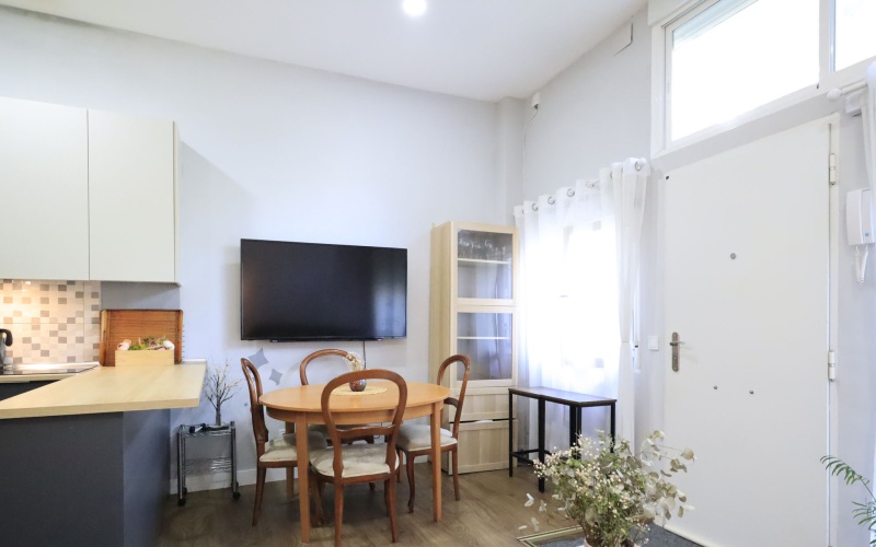 Calle Calle Guabairo, floor, Carabanchel, 1 Bedroom Bedrooms, ,1 BathroomBathrooms,Studio,Medium Term Let,Calle Guabairo,398