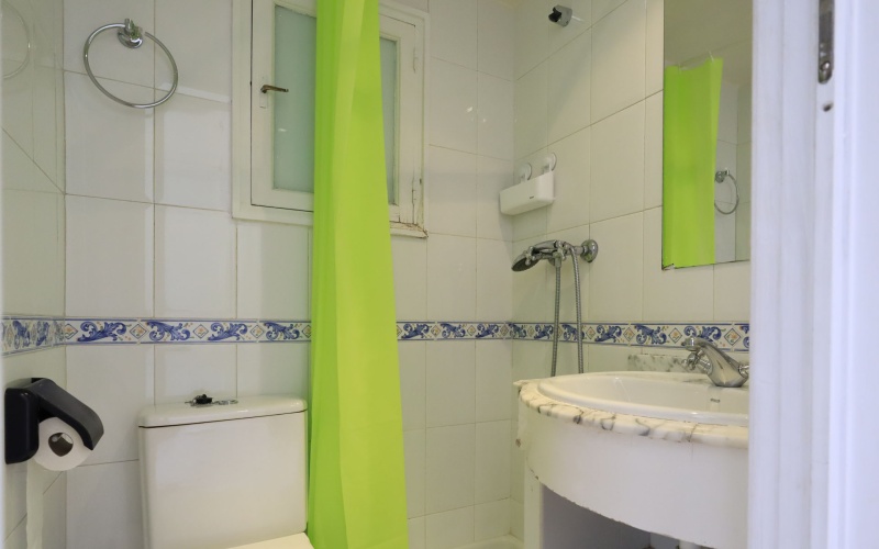 Calle Calle del General Oraa, floor 6, Salamanca, ,1 BathroomBathrooms,Studio,Medium Term Let,Calle del General Oraa,6,399