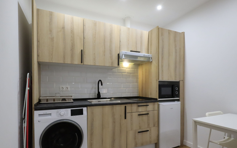 Calle Calle Alejandro Sanchez, floor 4, Carabanchel, 1 Bedroom Bedrooms, 0 ,1 BathroomBathrooms,Studio,Medium Term Let,Calle Alejandro Sanchez,4,400