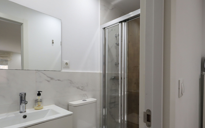Calle Calle Alejandro Sanchez, floor 4, Carabanchel, 1 Bedroom Bedrooms, 0 ,1 BathroomBathrooms,Studio,Medium Term Let,Calle Alejandro Sanchez,4,401