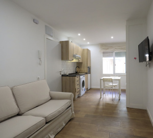 Calle Calle Alejandro Sanchez, floor 4, Carabanchel, 1 Bedroom Bedrooms, 0 ,1 BathroomBathrooms,Studio,Medium Term Let,Calle Alejandro Sanchez,4,401