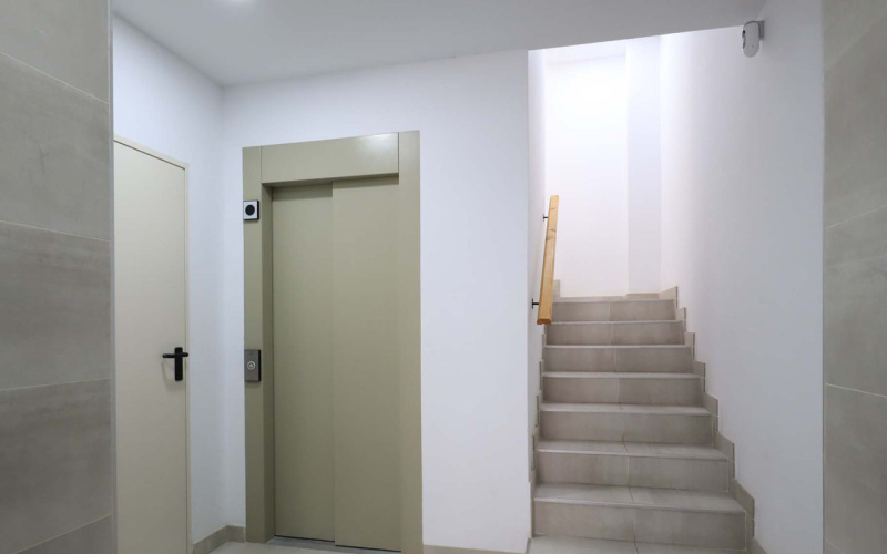 Calle Calle Monederos, floor 4, Usera, 1 Bedroom Bedrooms, 0 ,1 BathroomBathrooms,Apartment,Medium Term Let,Calle Monederos,4,402