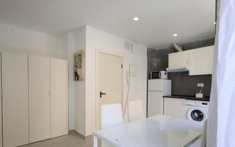 Calle Calle Guadarrama, floor 1, Latina, 1 Bedroom Bedrooms, 0 ,1 BathroomBathrooms,Apartment,Medium Term Let,Calle Guadarrama,1,403