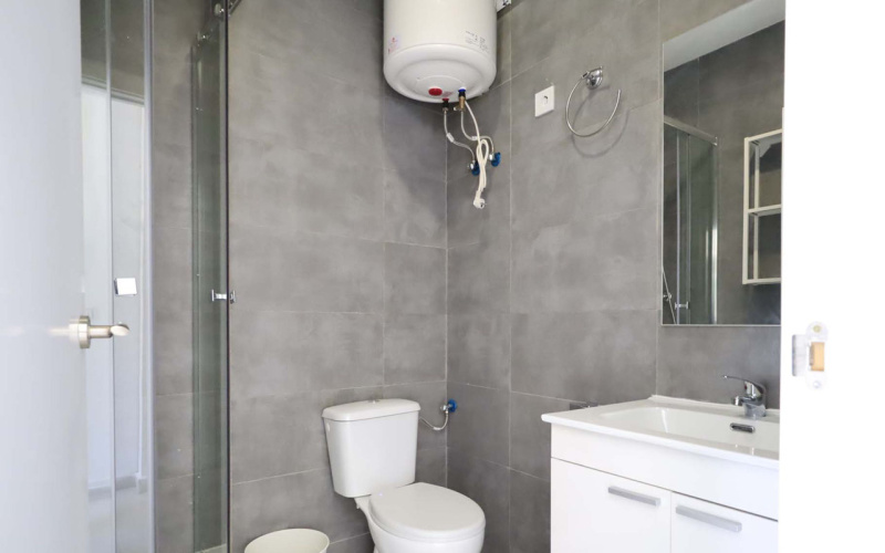 Calle Calle Guadarrama, floor 2, Latina, 1 Bedroom Bedrooms, 0 ,1 BathroomBathrooms,Apartment,Medium Term Let,Calle Guadarrama,2,409