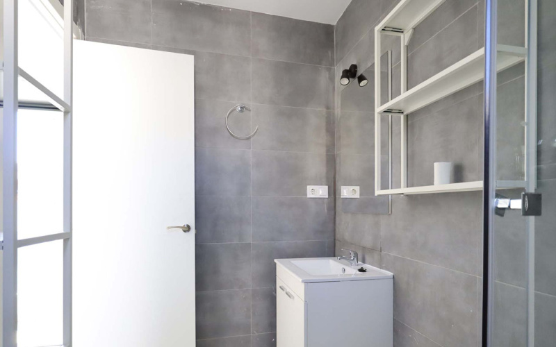 Calle Calle Guadarrama, floor 3, Latina, 1 Bedroom Bedrooms, 0 ,1 BathroomBathrooms,Apartment,Medium Term Let,Calle Guadarrama,3,416