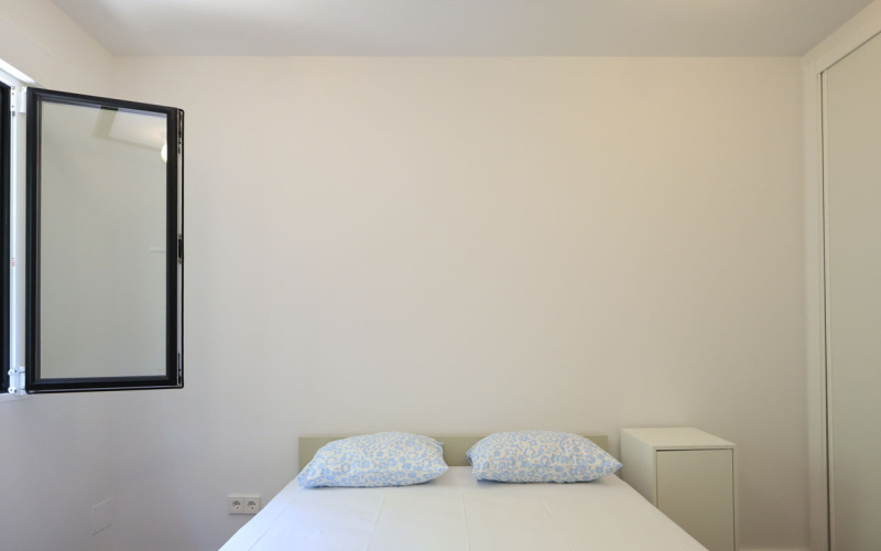 Calle Calle Ronda de Segovia, floor 1, Centro, 3 Bedrooms Bedrooms, 0 ,2 BathroomsBathrooms,Apartment,Medium Term Let,Calle Ronda de Segovia,1,417