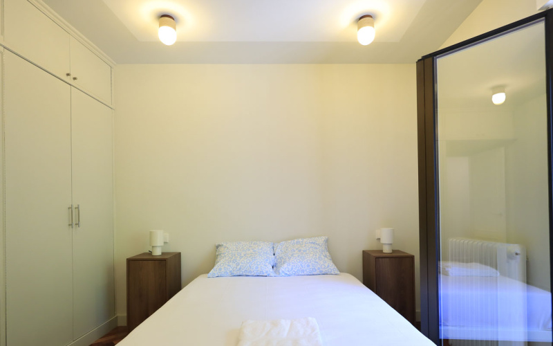 Calle Calle Ronda de Segovia, floor 1, Centro, 3 Bedrooms Bedrooms, 0 ,2 BathroomsBathrooms,Apartment,Medium Term Let,Calle Ronda de Segovia,1,417