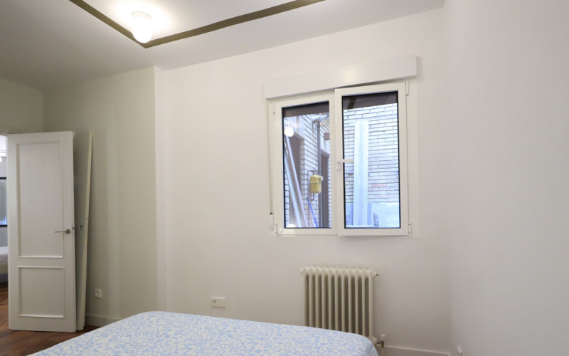 Calle Calle Ronda de Segovia, floor 1, Centro, 3 Bedrooms Bedrooms, 0 ,2 BathroomsBathrooms,Apartment,Medium Term Let,Calle Ronda de Segovia,1,417