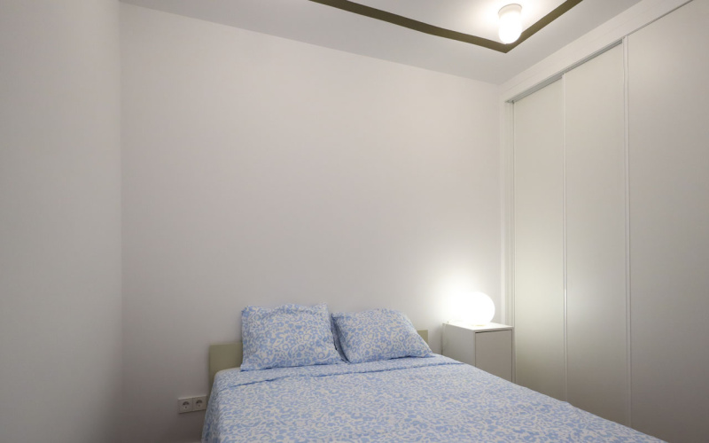Calle Calle Ronda de Segovia, floor 1, Centro, 3 Bedrooms Bedrooms, 0 ,2 BathroomsBathrooms,Apartment,Medium Term Let,Calle Ronda de Segovia,1,417