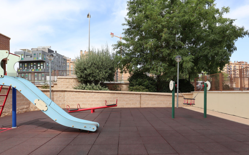 Calle del Puerto de Pozazal, floor 6, Villa de Vallecas, 1 Bedroom Bedrooms, 0 ,1 BathroomBathrooms,Apartment,Medium Term Let,del Puerto de Pozazal,6,426