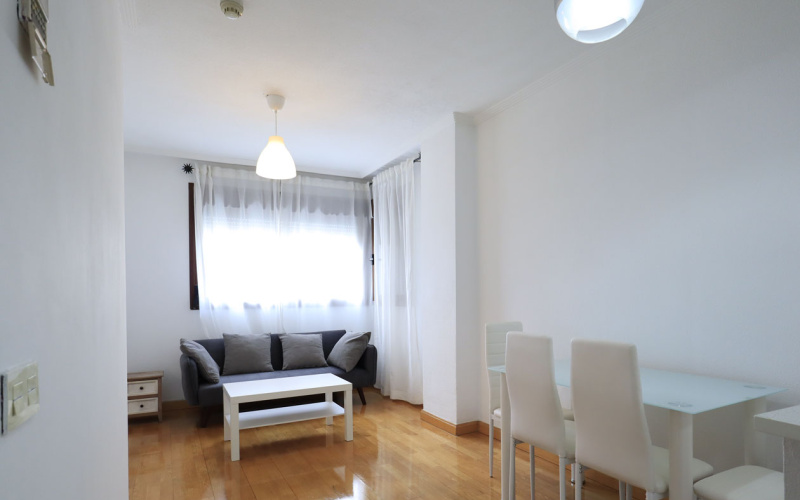 Calle del Puerto de Pozazal, floor 6, Villa de Vallecas, 1 Bedroom Bedrooms, 0 ,1 BathroomBathrooms,Apartment,Medium Term Let,del Puerto de Pozazal,6,426