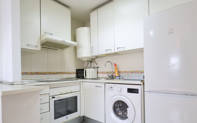 Calle del Puerto de Pozazal, floor 6, Villa de Vallecas, 1 Bedroom Bedrooms, 0 ,1 BathroomBathrooms,Apartment,Medium Term Let,del Puerto de Pozazal,6,426