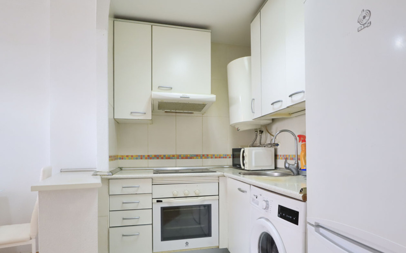 Calle del Puerto de Pozazal, floor 6, Villa de Vallecas, 1 Bedroom Bedrooms, 0 ,1 BathroomBathrooms,Apartment,Medium Term Let,del Puerto de Pozazal,6,426