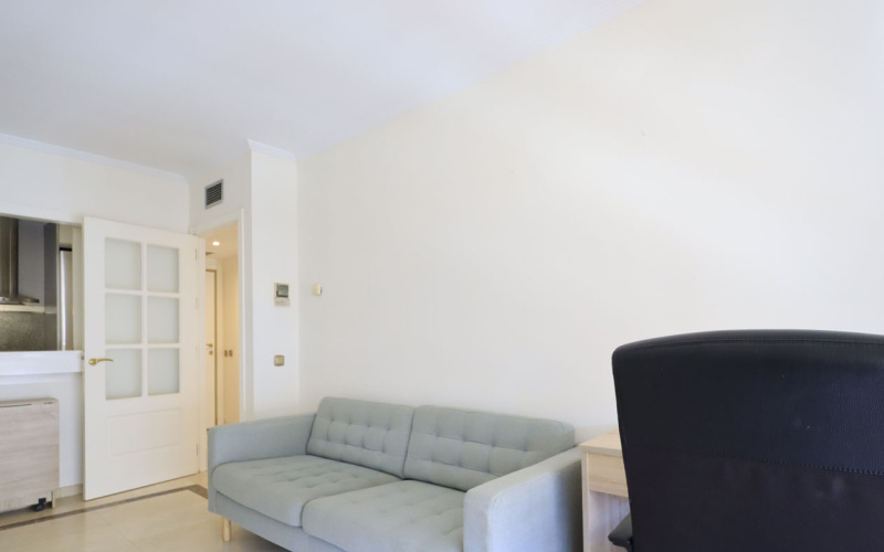 Calle Calle Cea Bermudez, floor 6, Islas Filipinas, 2 Bedrooms Bedrooms, 0 ,1 BathroomBathrooms,Apartment,Medium Term Let,Calle Cea Bermudez,6,428
