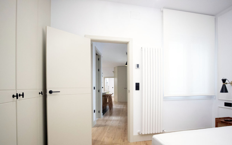 Calle Calle de la Amnistia, floor 3, Opera, 3 Bedrooms Bedrooms, 0 ,2 BathroomsBathrooms,Apartment,Medium Term Let,Calle de la Amnistia,3,442