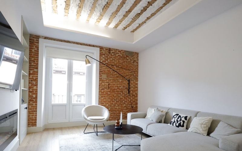 Calle Calle de la Amnistia, floor 3, Opera, 3 Bedrooms Bedrooms, 0 ,2 BathroomsBathrooms,Apartment,Medium Term Let,Calle de la Amnistia,3,442