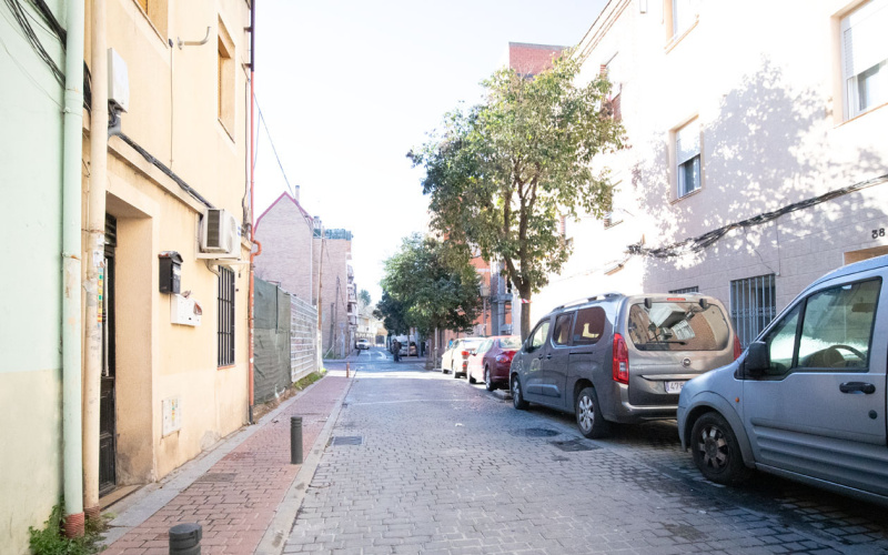 Calle Calle de Uceda, floor 1, Puente de Vallecas, 0 ,1 BathroomBathrooms,Studio,Medium Term Let,Calle de Uceda,1,447