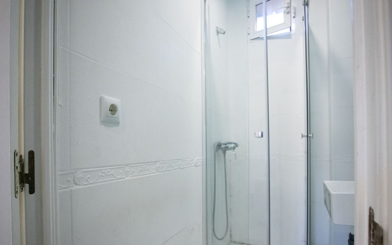 Calle Calle de Uceda, floor 1, Puente de Vallecas, 0 ,1 BathroomBathrooms,Studio,Medium Term Let,Calle de Uceda,1,447