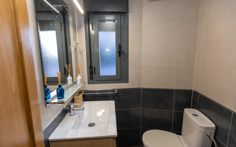 Calle Calle Alferez Juan Usera, floor 1, Carabanchel, 0 ,1 BathroomBathrooms,Studio,Medium Term Let,Calle Alferez Juan Usera,1,450