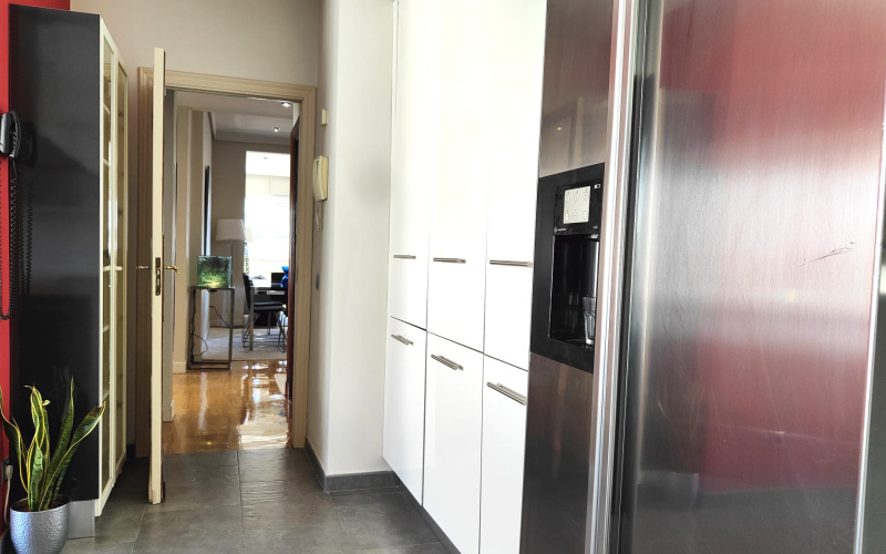 Paseo Paseo de la Castellana, floor 9, Tetuan, 3 Bedrooms Bedrooms, 0 ,2 BathroomsBathrooms,Apartment,Medium Term Let,Paseo de la Castellana,9,464