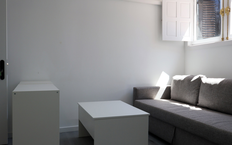 Calle Calle del Correo, floor 5, Centro, 1 Bedroom Bedrooms, 0 ,1 BathroomBathrooms,Apartment,Medium Term Let,Calle del Correo,5,466