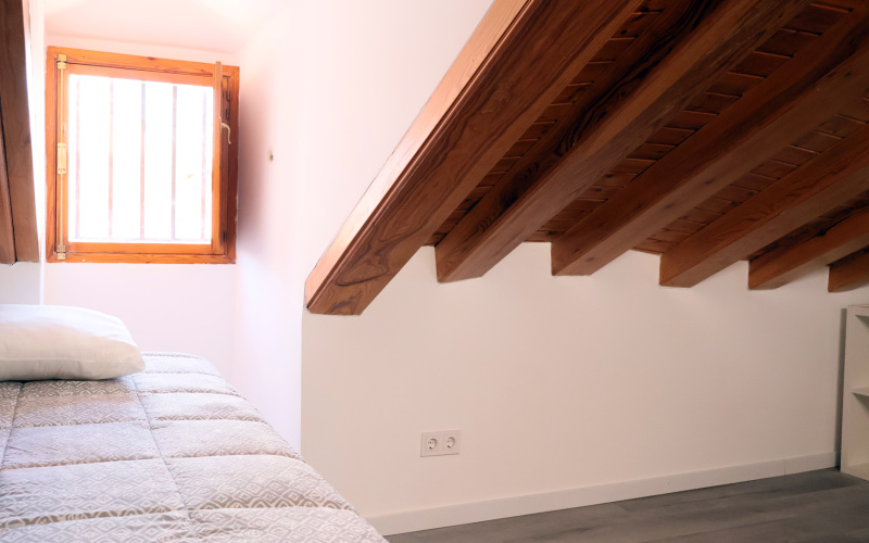 Calle Calle del Correo, floor 5, Centro, 1 Bedroom Bedrooms, 0 ,1 BathroomBathrooms,Apartment,Medium Term Let,Calle del Correo,5,466