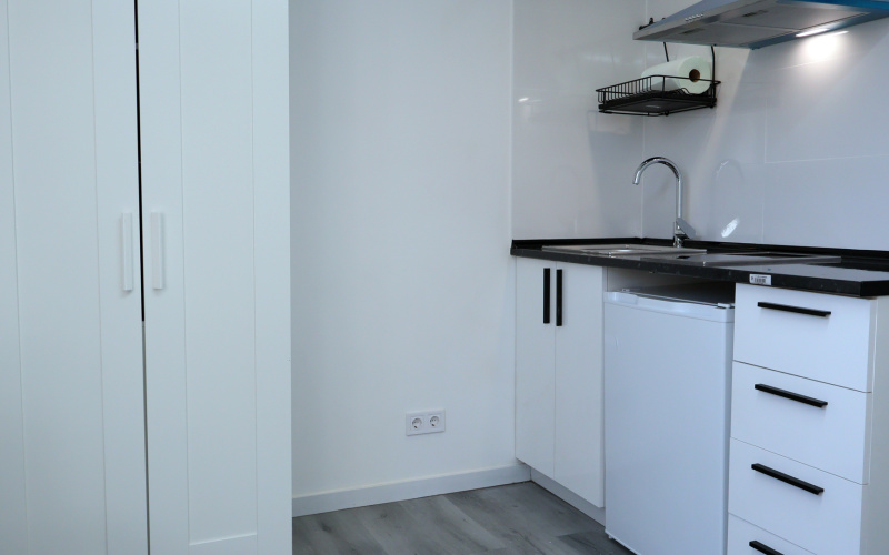 Calle Calle del Correo, floor 5, Centro, 1 Bedroom Bedrooms, 0 ,1 BathroomBathrooms,Apartment,Medium Term Let,Calle del Correo,5,466