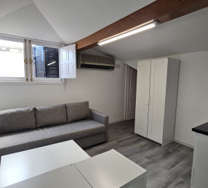 Calle Calle del Correo, floor 5, Centro, 1 Bedroom Bedrooms, 0 ,1 BathroomBathrooms,Apartment,Medium Term Let,Calle del Correo,5,466