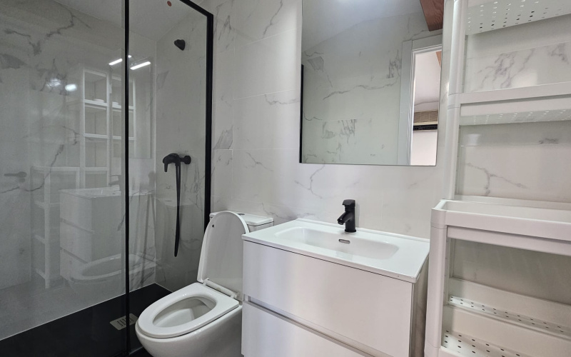 Calle Calle del Correo, floor 5, Centro, 1 Bedroom Bedrooms, 0 ,1 BathroomBathrooms,Apartment,Medium Term Let,Calle del Correo,5,466