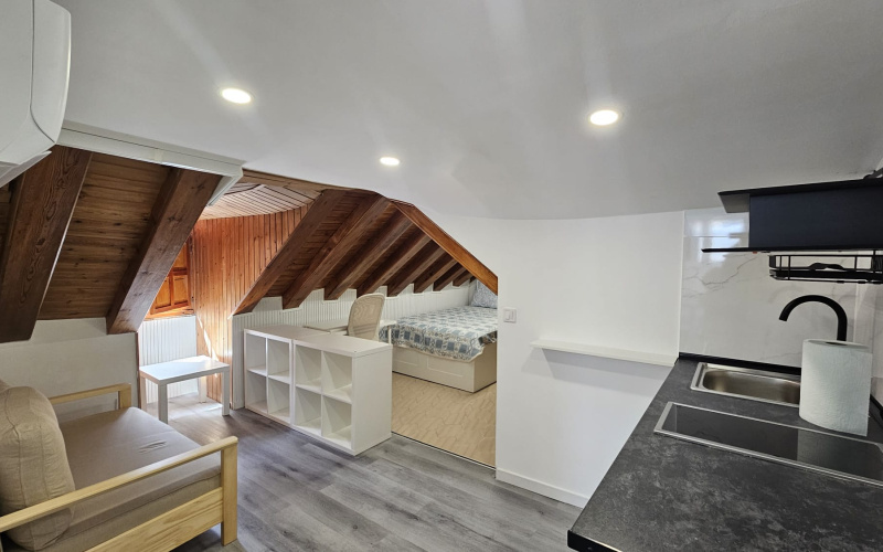 Calle Calle del Correo, floor 5, Centro, 0 ,1 BathroomBathrooms,Studio,Medium Term Let,Calle del Correo,5,467