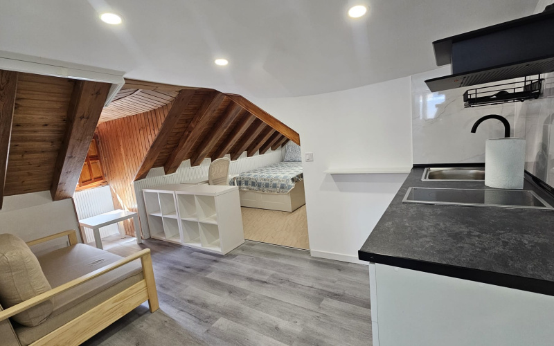 Calle Calle del Correo, floor 5, Centro, 0 ,1 BathroomBathrooms,Studio,Medium Term Let,Calle del Correo,5,467