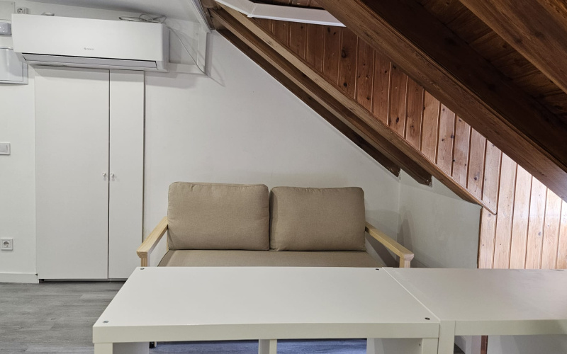 Calle Calle del Correo, floor 5, Centro, 0 ,1 BathroomBathrooms,Studio,Medium Term Let,Calle del Correo,5,467