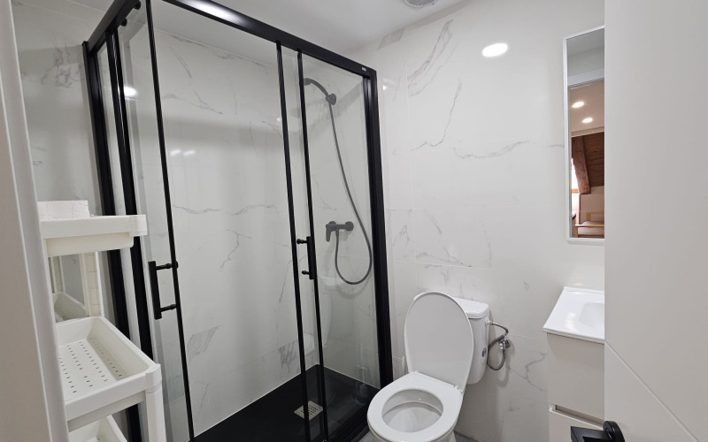 Calle Calle del Correo, floor 5, Centro, 0 ,1 BathroomBathrooms,Studio,Medium Term Let,Calle del Correo,5,467