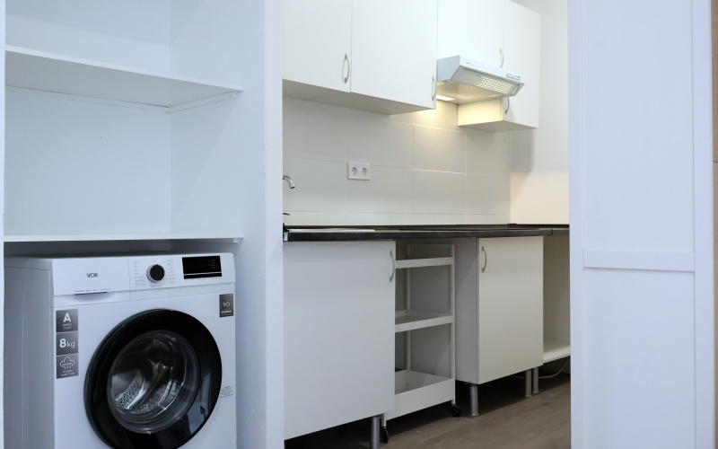 Calle Calle Guadarrama, floor, Latina, 5 Bedrooms Bedrooms, 0 ,2 BathroomsBathrooms,Roomshared,Medium Term Let,Calle Guadarrama,468