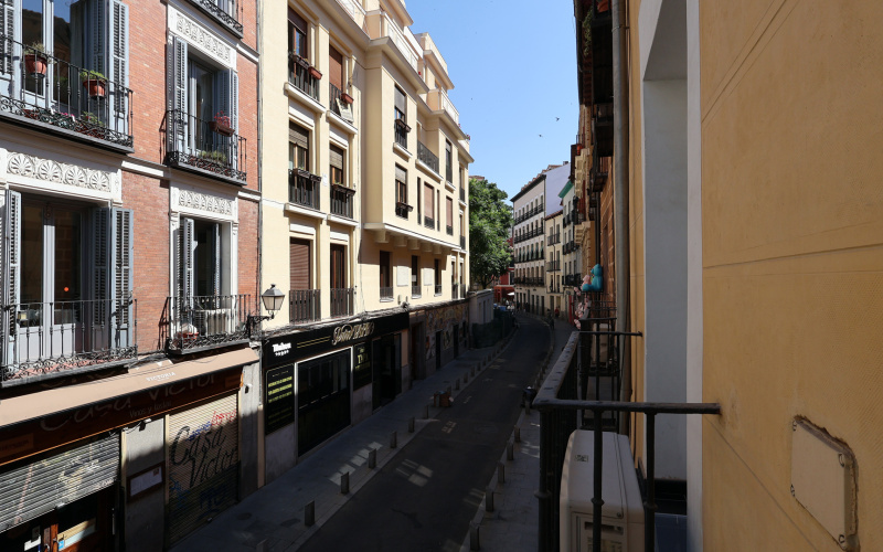 Calle Calle De La Cava Baja, floor 1, La Latina, 2 Bedrooms Bedrooms, 0 ,1 BathroomBathrooms,Apartment,Medium Term Let,Calle De La Cava Baja,1,476