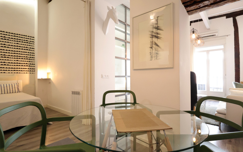 Calle Calle De La Cava Baja, floor 1, La Latina, 2 Bedrooms Bedrooms, 0 ,1 BathroomBathrooms,Apartment,Medium Term Let,Calle De La Cava Baja,1,476