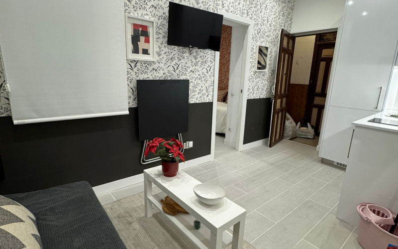 Calle Calle San Isidro Labrador, floor, Centro, 2 Bedrooms Bedrooms, 0 ,1 BathroomBathrooms,Apartment,Medium Term Let,Calle San Isidro Labrador,479