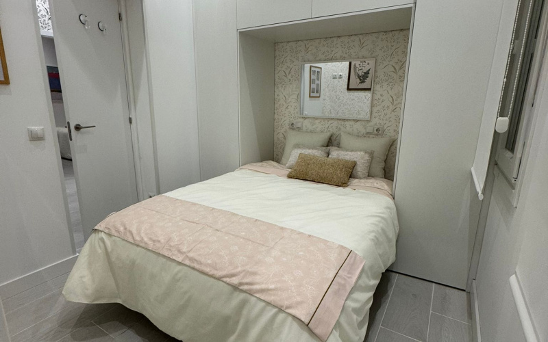 Calle Calle San Isidro Labrador, floor, Centro, 2 Bedrooms Bedrooms, 0 ,1 BathroomBathrooms,Apartment,Medium Term Let,Calle San Isidro Labrador,479