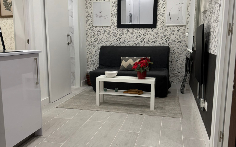 Calle Calle San Isidro Labrador, floor, Centro, 2 Bedrooms Bedrooms, 0 ,1 BathroomBathrooms,Apartment,Medium Term Let,Calle San Isidro Labrador,479