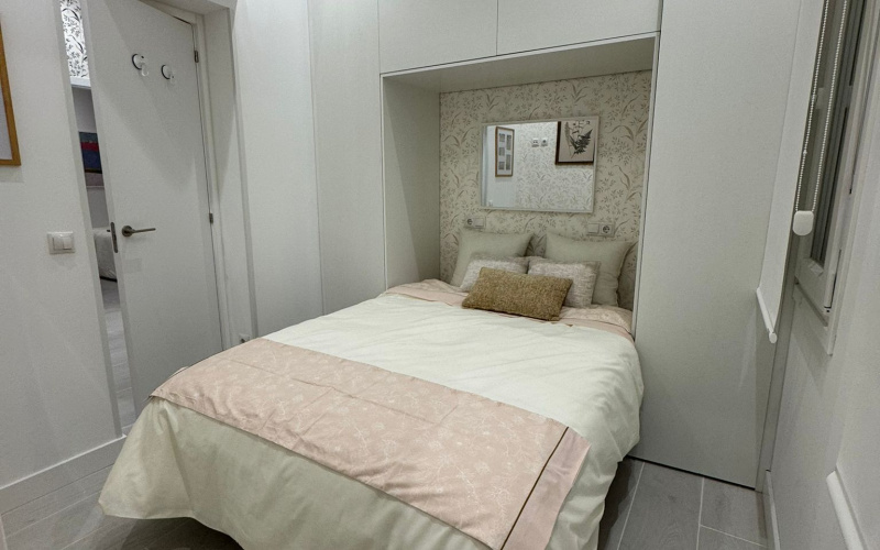 Calle Calle San Isidro Labrador, floor, Centro, 2 Bedrooms Bedrooms, 0 ,1 BathroomBathrooms,Apartment,Medium Term Let,Calle San Isidro Labrador,479